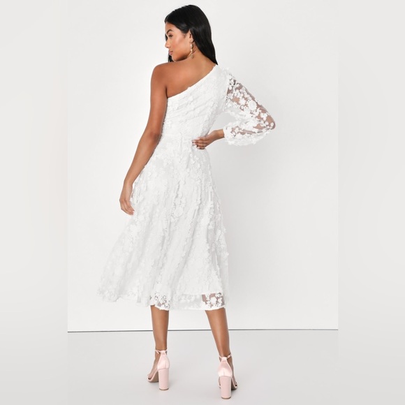 NWT Lulus Eloquent Elegance White Embroidered Lace One-Shoulder Midi Dress Sz M - Picture 8 of 9